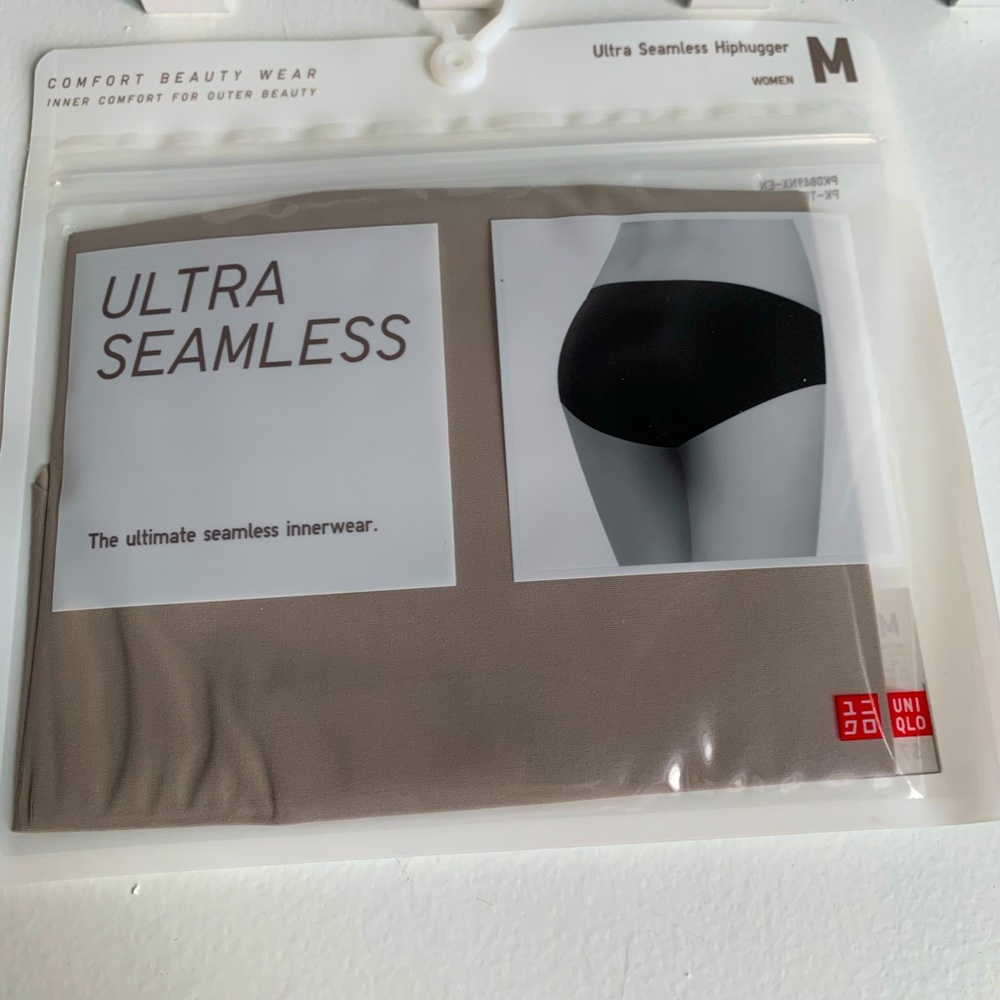 Uniqlo panties, M, NWT, Free
